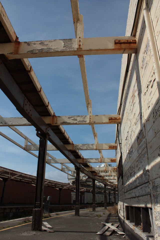 Folkestone station 04 copyright Cherry Potts 2011